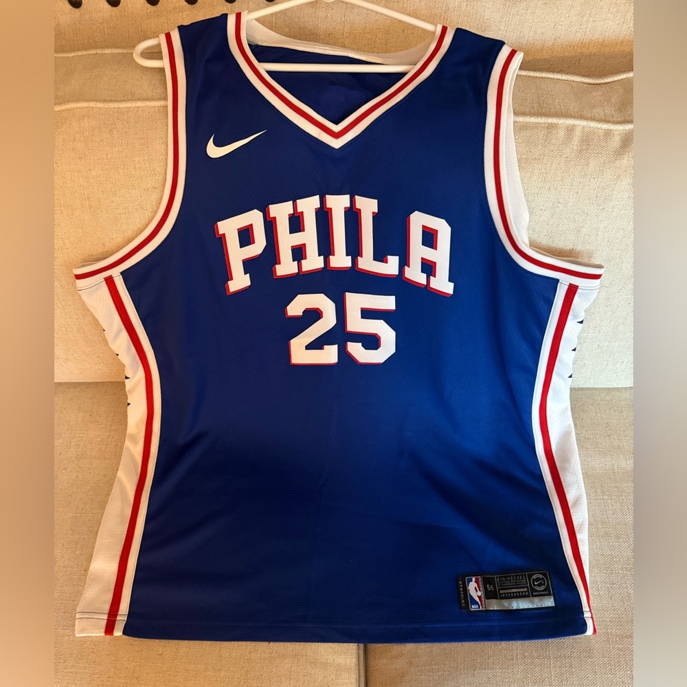 Nike Philadelphia Sixers Jersey